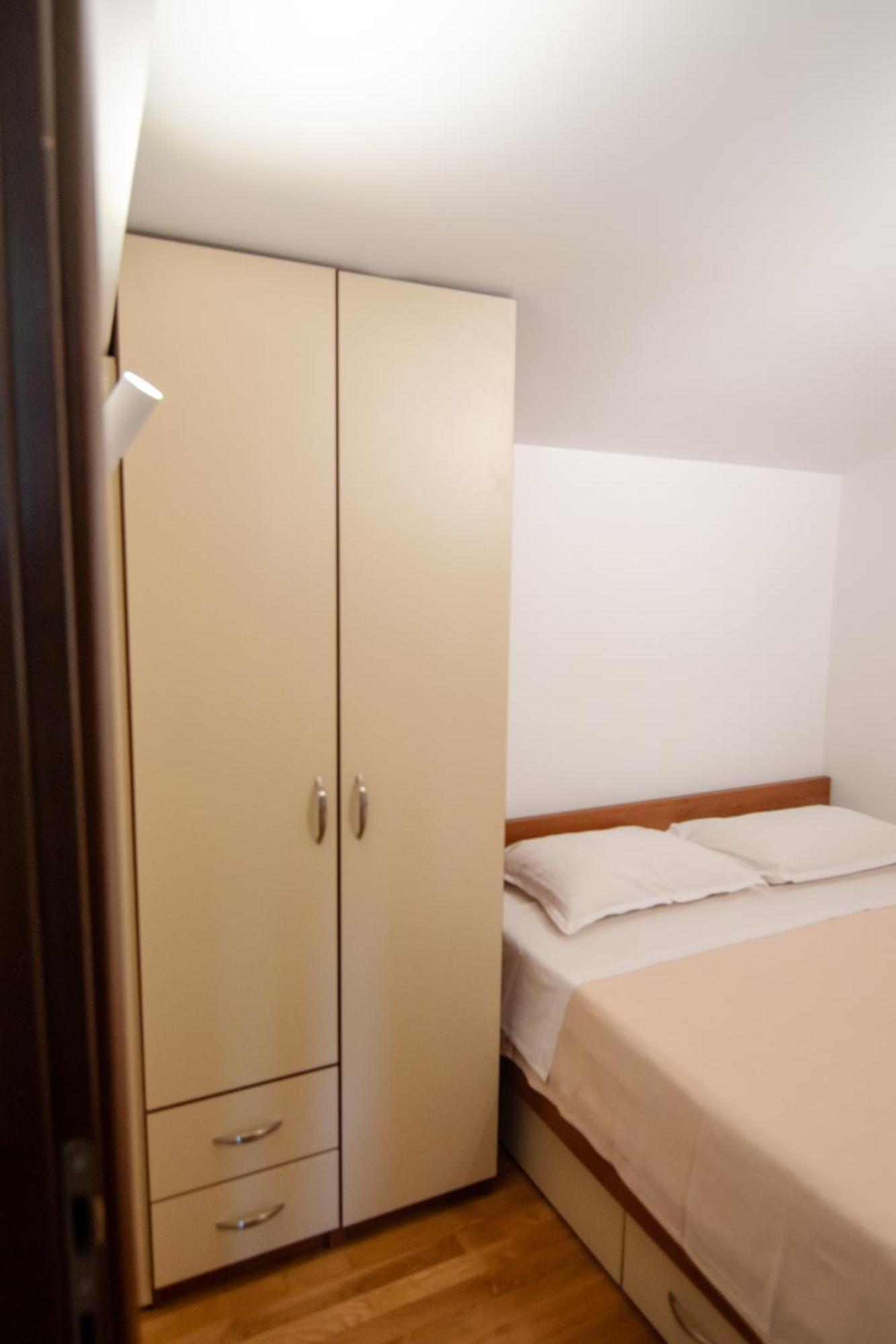 City Center Apartments Tivat Dış mekan fotoğraf