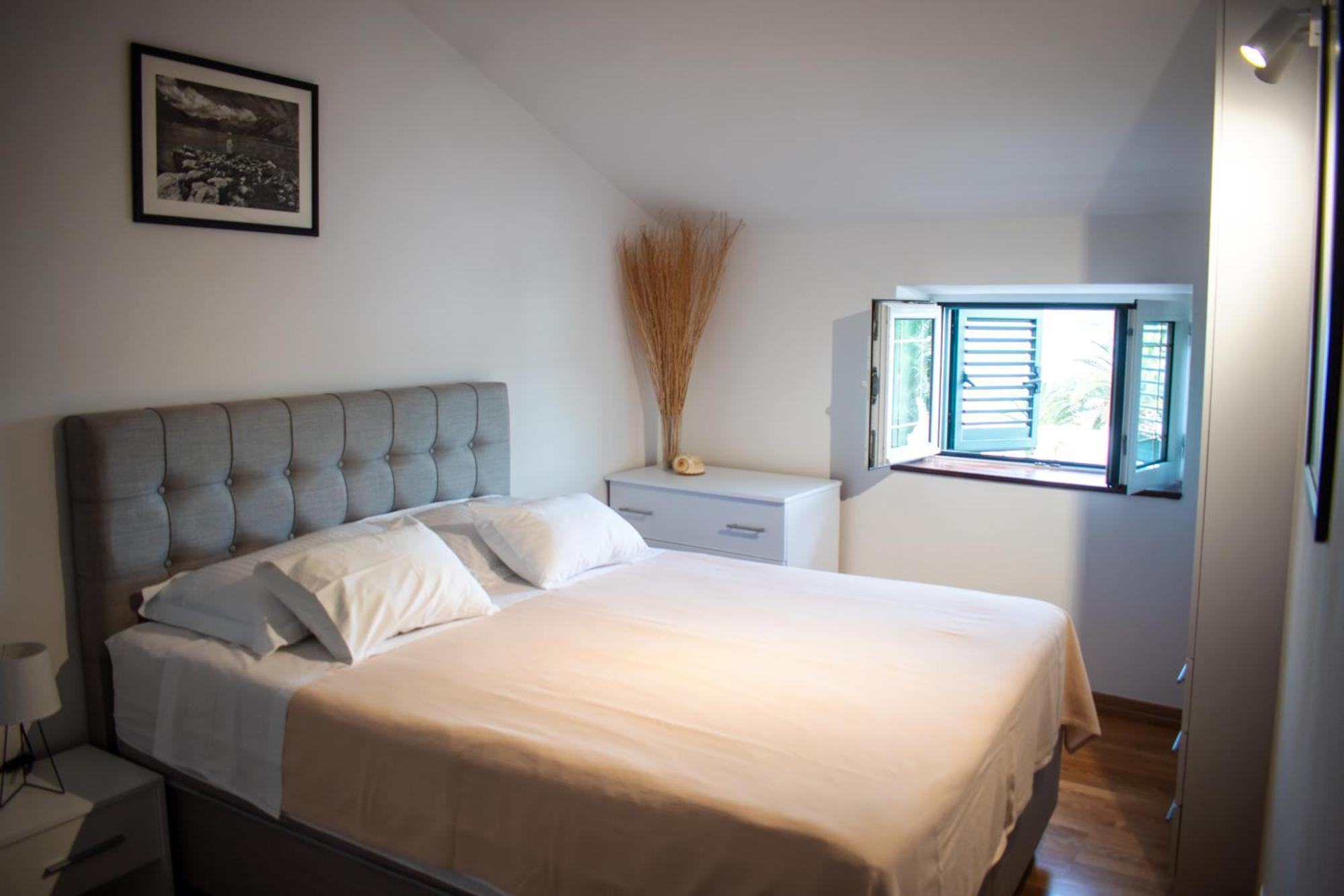 City Center Apartments Tivat Dış mekan fotoğraf